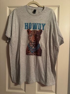 Howdy Leopard Graphic Tee - Gray with Teal Accents